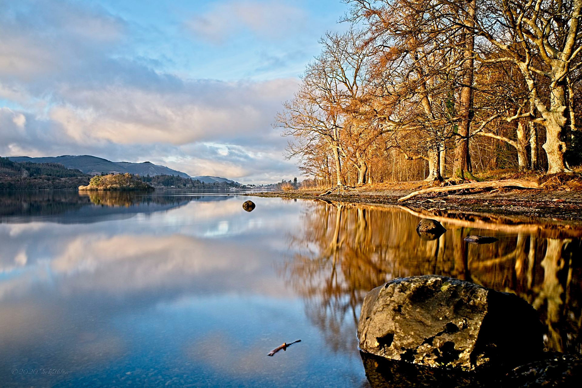 Sunny day on Derwent Water